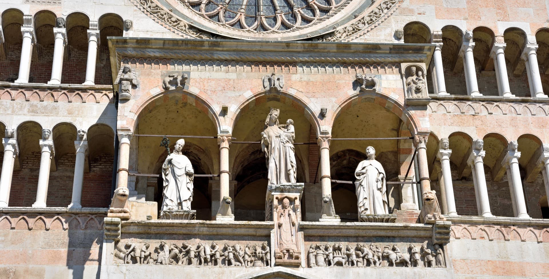 Виза в Италию по религиозным мотивам: советы и инструкция оформления в 2025г